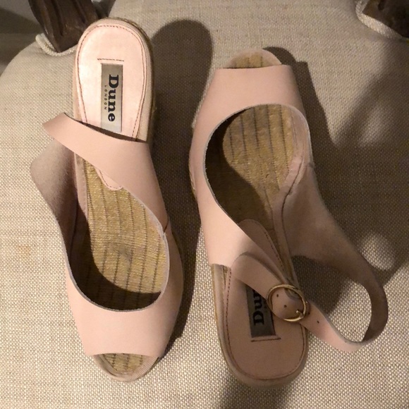 dune pink wedges